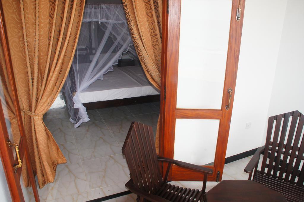 Ritas Hotel Хіккадува Номер фото