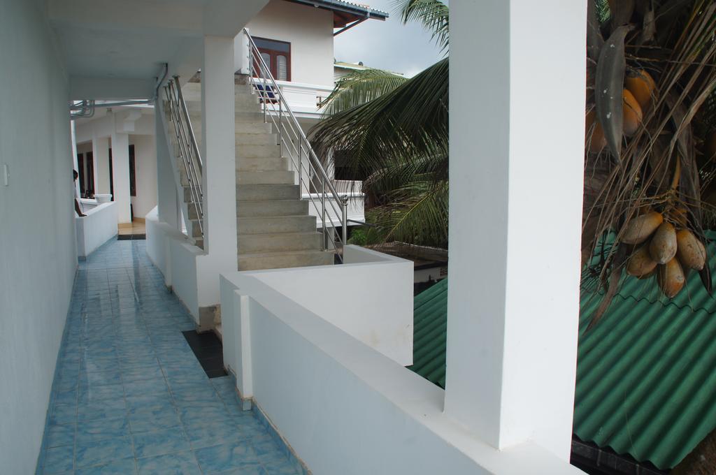 Ritas Hotel Хіккадува Номер фото